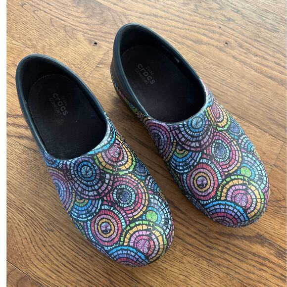 Crocs Neria Pro II Clogs Sz 6 Mules Nurse Work Dual Comfort Multicolor Non Slip - Picture 1 of 8